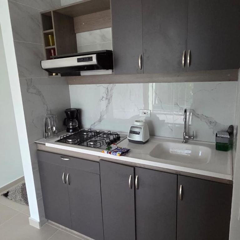 Con el precio del 2025 Un hogar lejos de casa - Apartamento de 3 dormitorios - 12