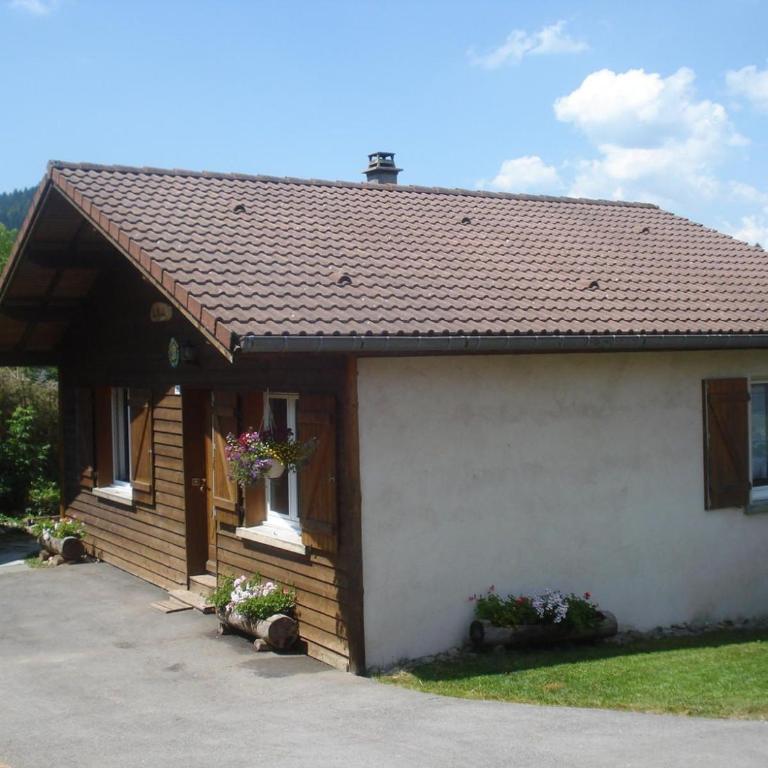 Chalet confortable avec cheminée proche de La Bresse-Hohneck, idéal pour famille et amis. - FR-1-589-123 - Maison de Vacances (4 Adultes) - 1