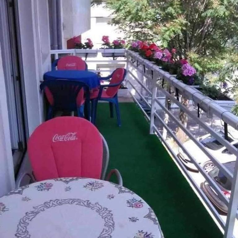 Guesthouse Villa Sara - Quadruple Room with Private External Bathroom - 6