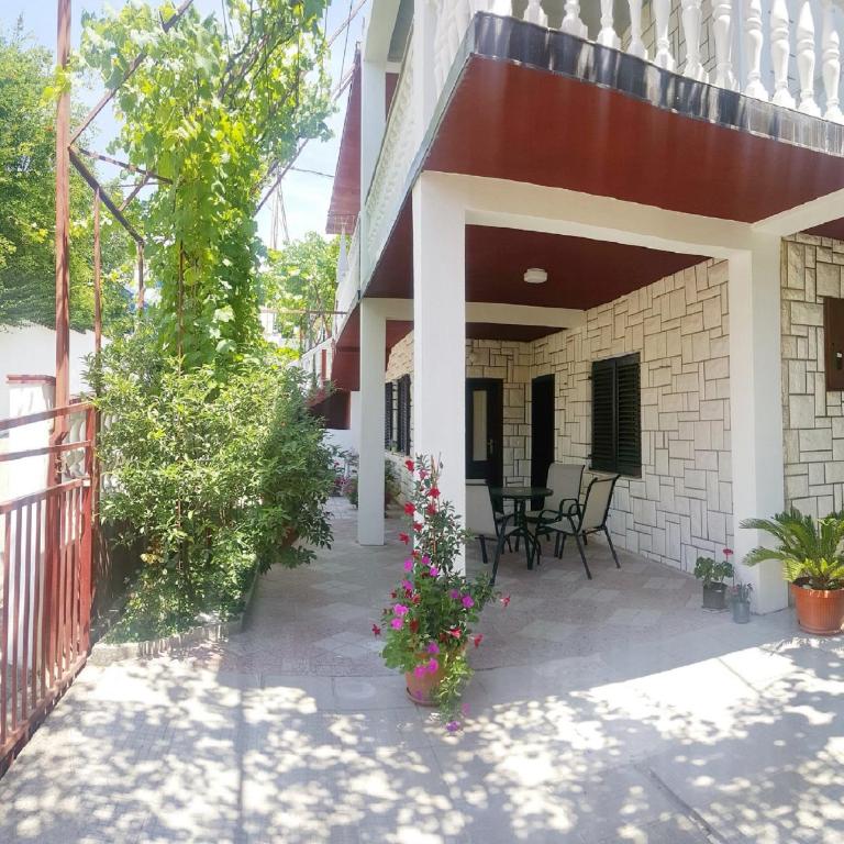 Aparthotel Monterria - Apartment - Ground Floor - 3