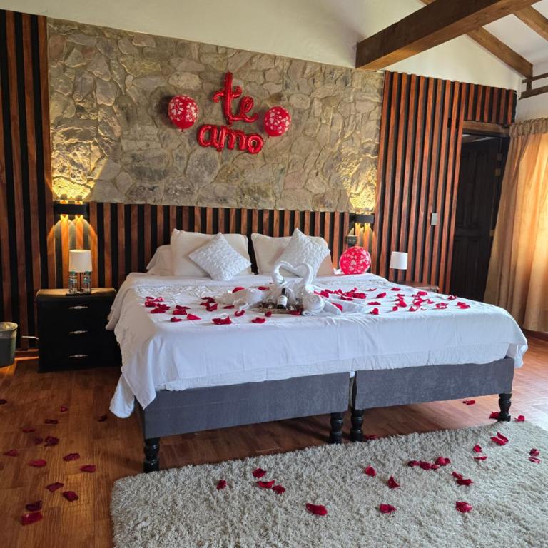 Hotel Montelux - Deluxe Suite - 1