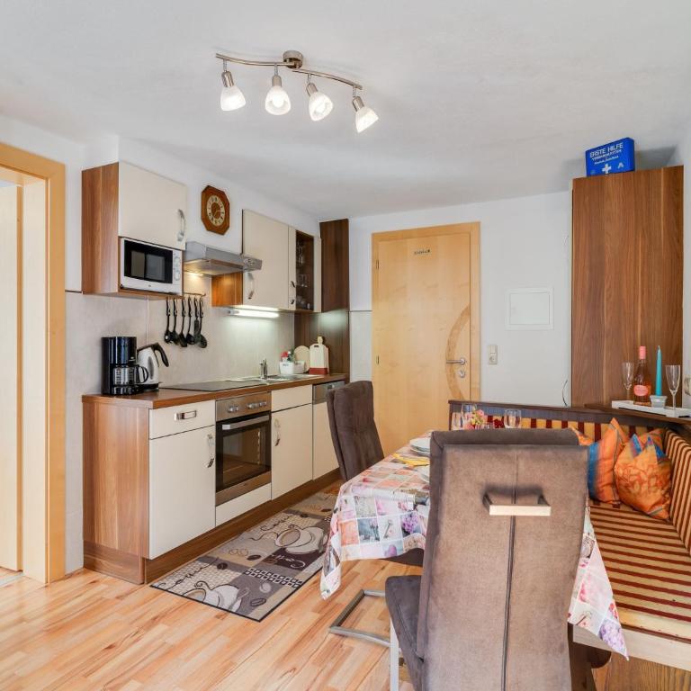 Apartment in Kappl near Ski Lift - Apartment mit 2 Schlafzimmern - 13