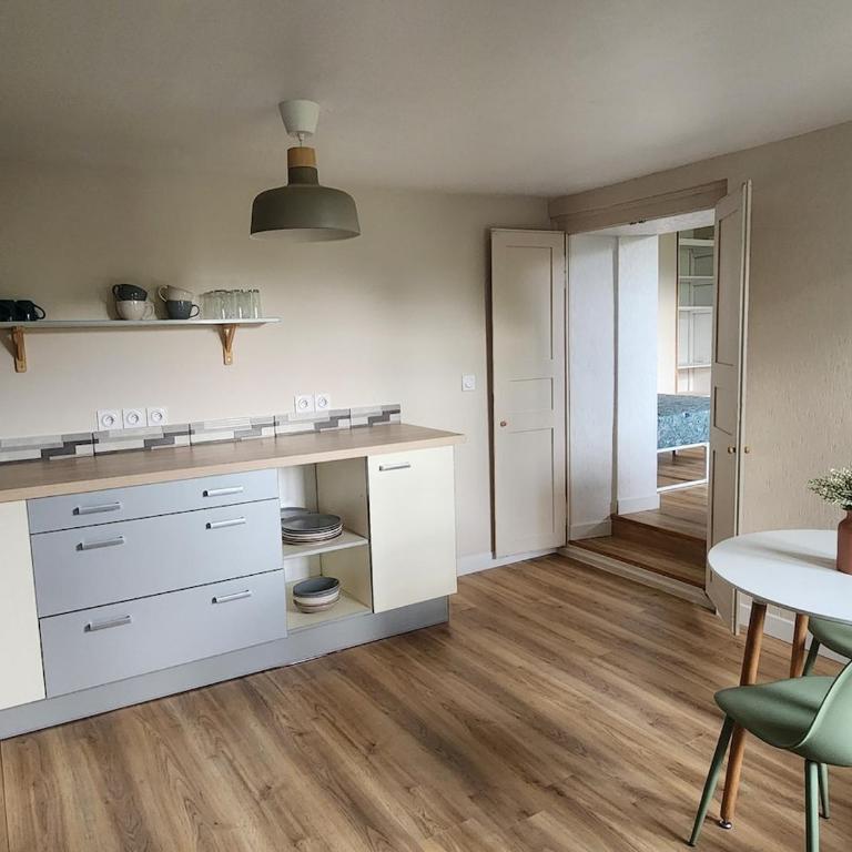 New - 50 m2 cocoon between lakes and mountains - Appartement 1 Chambre - 15