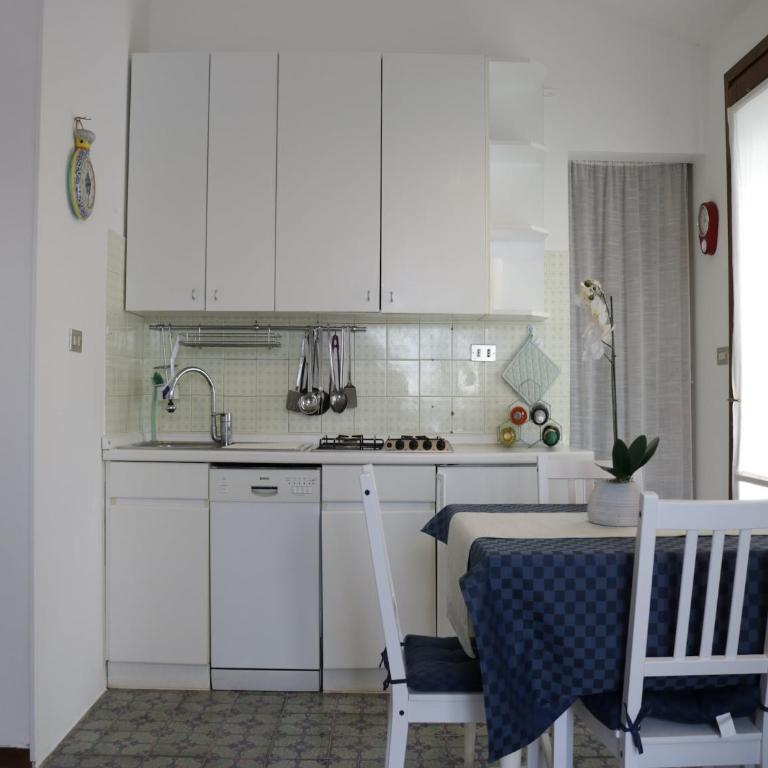 Cottage near Lake Garda with Pool - Casa Vacanze con 2 Camere da Letto - 8