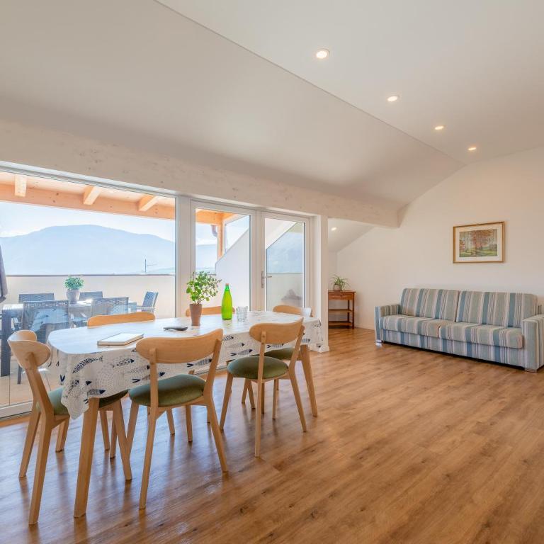 Mairhof - One-Bedroom Apartment with Balcony and Mountain View - 1