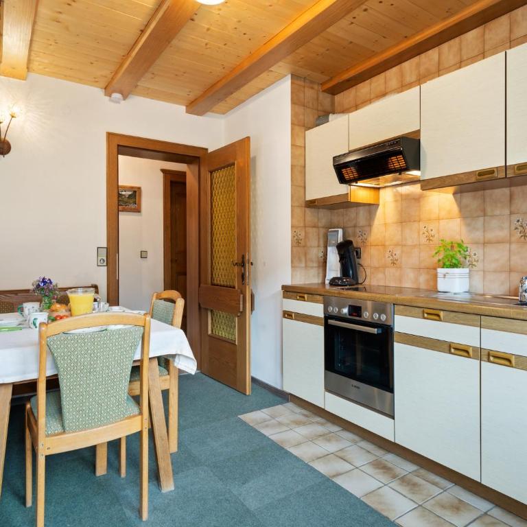 Chalet Bramberg near Ski Slopes - Appartement 2 Chambres - 3