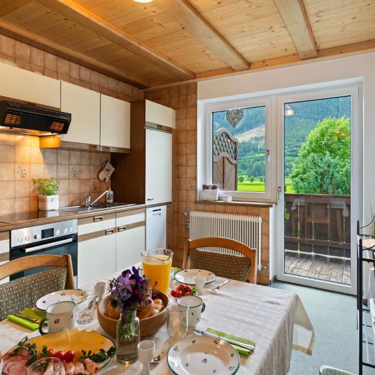 Chalet Bramberg near Ski Slopes - Appartement 2 Chambres - 8