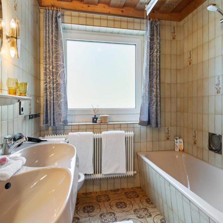 Chalet Bramberg near Ski Slopes - Appartement 2 Chambres - 17