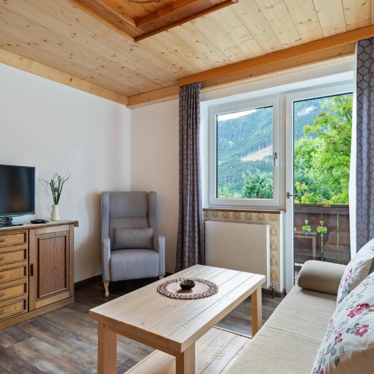 Chalet Bramberg near Ski Slopes - Appartement 2 Chambres - 7