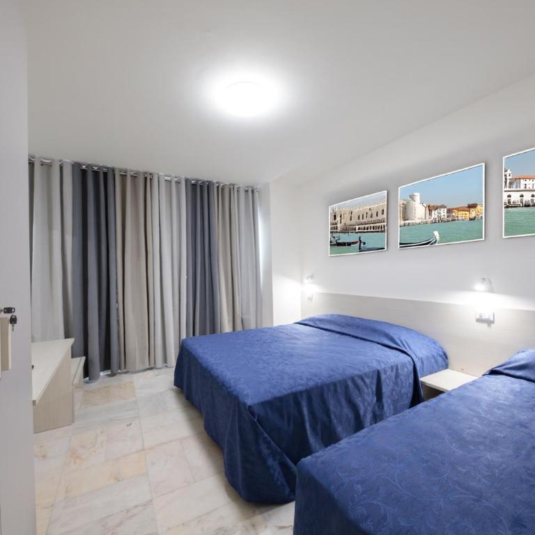 M9 Rest House Venice - Comfort Triple Room with Shower - 7