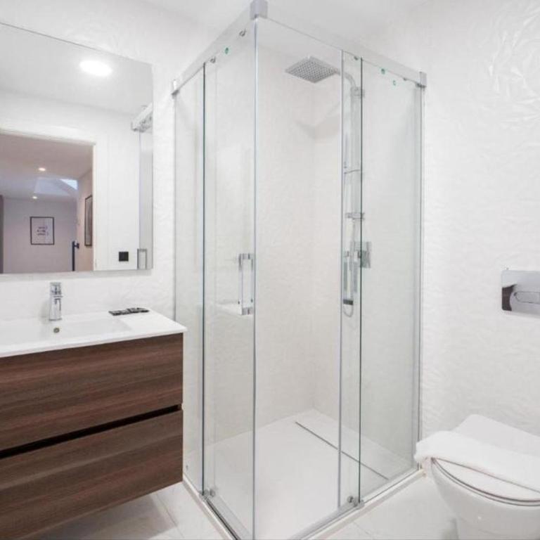 Casa Bella - Brand New Luxury 4 Bedroom Villa on La Cala Golf!! - Villa - 21