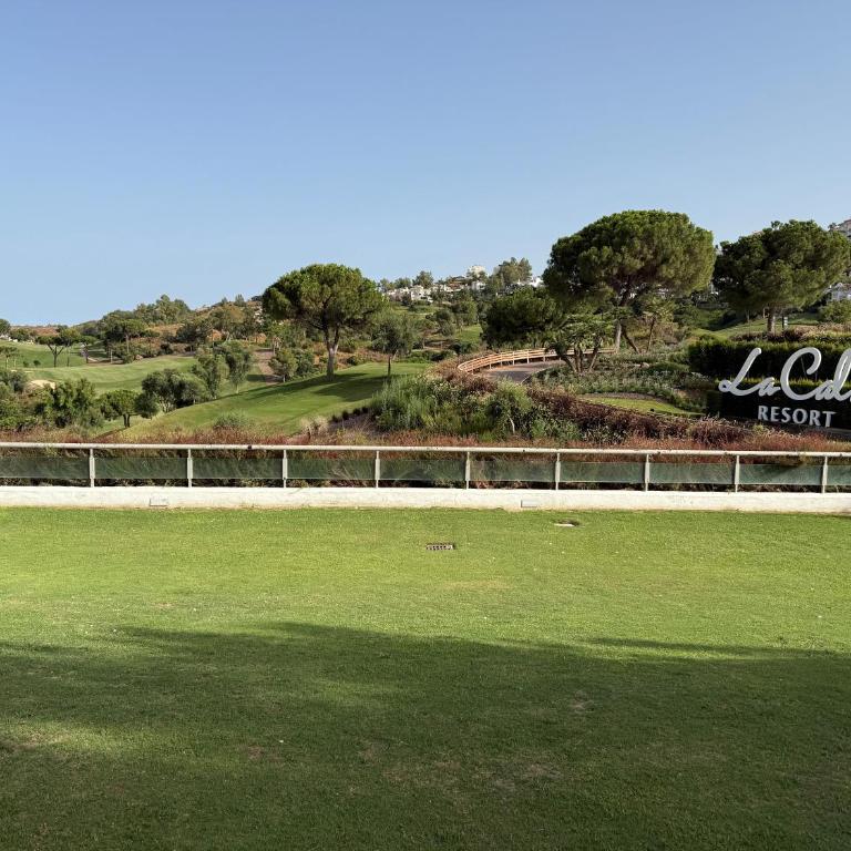 Casa Bella - Brand New Luxury 4 Bedroom Villa on La Cala Golf!! - Villa - 38
