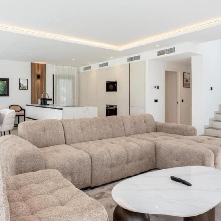 Casa Bella - Brand New Luxury 4 Bedroom Villa on La Cala Golf!! - Villa - 8