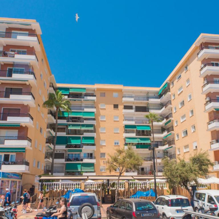 Perla Studio - 2 personas con Piscina, AC y WiFi a 1 min de la playa - Estudio Estándar - 4