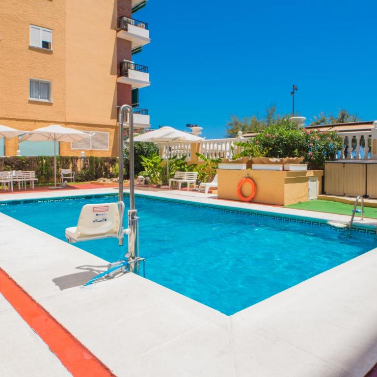 Perla Studio - 2 personas con Piscina, AC y WiFi a 1 min de la playa - Estudio Estándar - 16