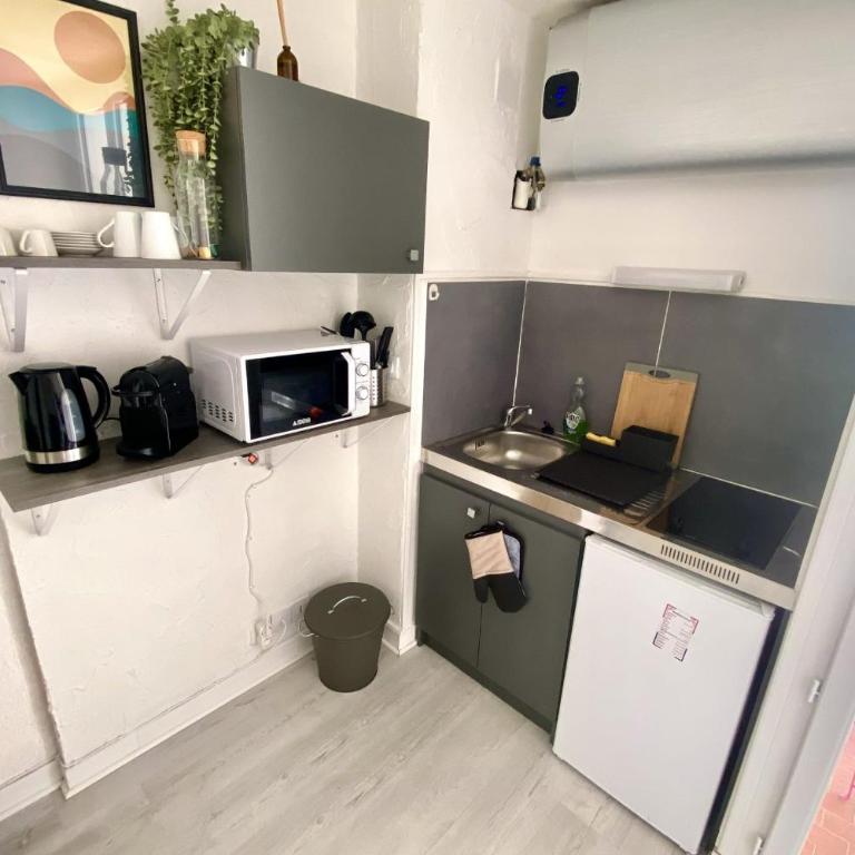 Apartment on the Port of Carnon - Studio - 6