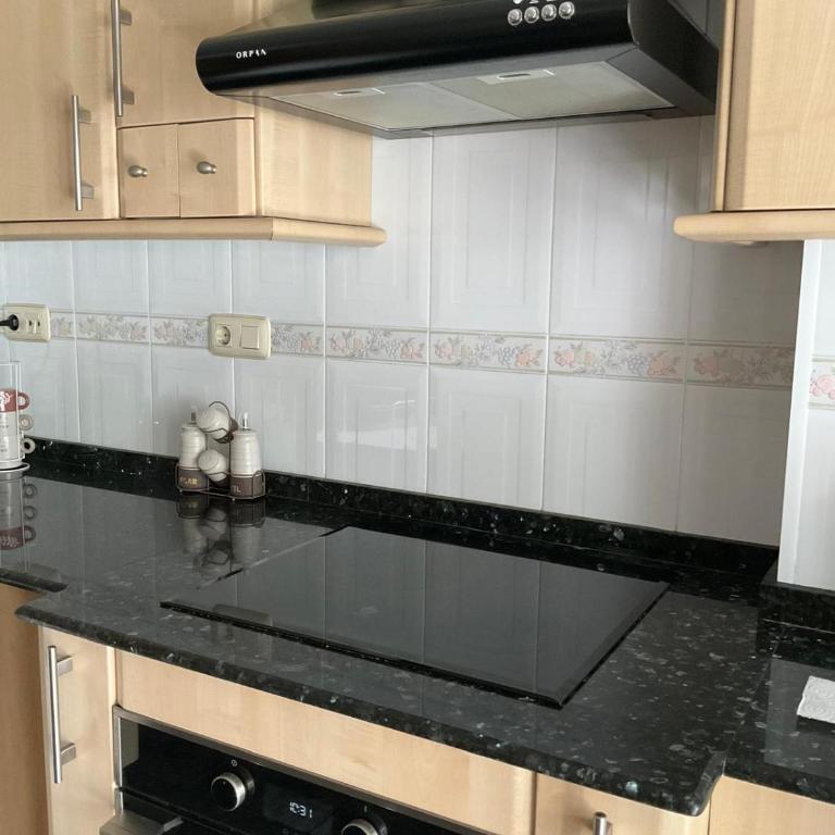 BRISA DE PONIENTE con cochera y aire acondicionado - Apartamento de 3 dormitorios - 15