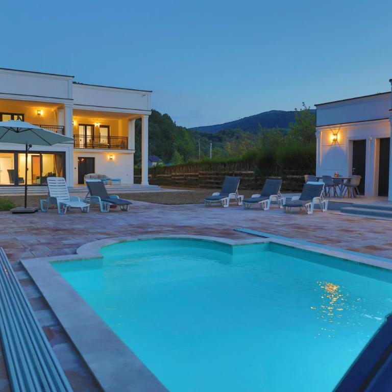 Casa Dellˇ Amore - Six-Bedroom House - 84