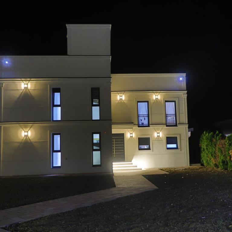 Casa Dellˇ Amore - Six-Bedroom House - 83