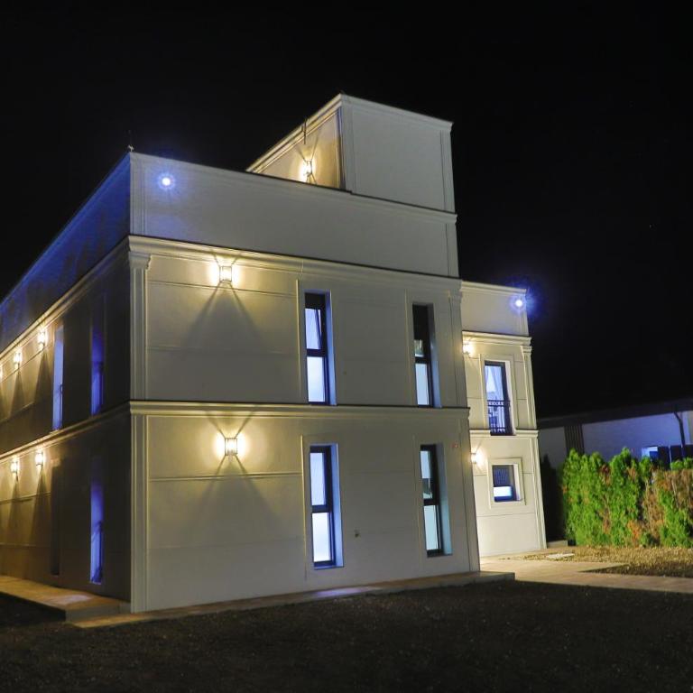 Casa Dellˇ Amore - Six-Bedroom House - 7
