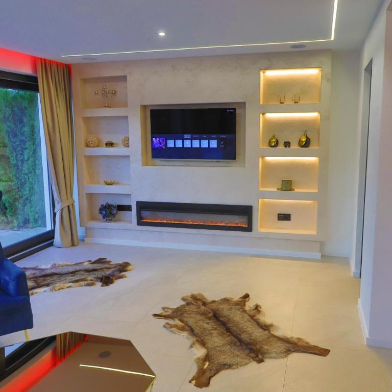 Casa Dellˇ Amore - Six-Bedroom House - 17