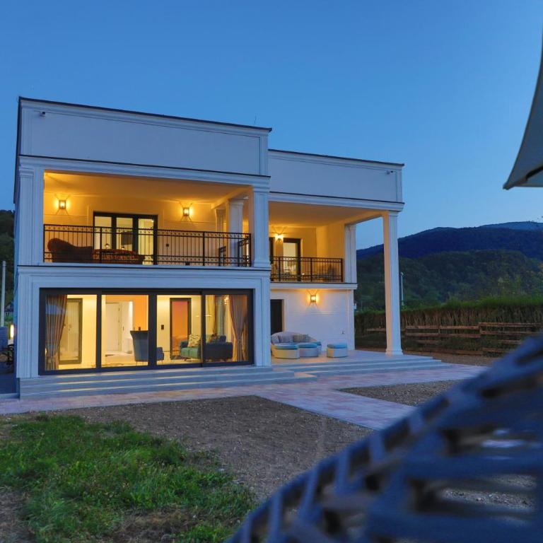 Casa Dellˇ Amore - Six-Bedroom House - 89