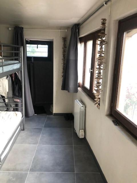 house with pool, beach access by private road - Villa - 25