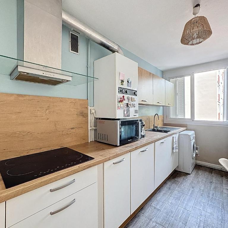 Le Cosy Genin - 3 Chambres Bureaux Parking - Suite Appartement 3 Chambres - 6