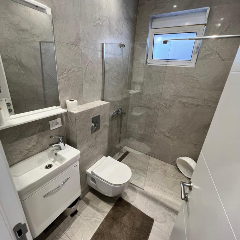 Kurti Apartments - Apartman sa Balkonom i Lepim Pogledom - 11