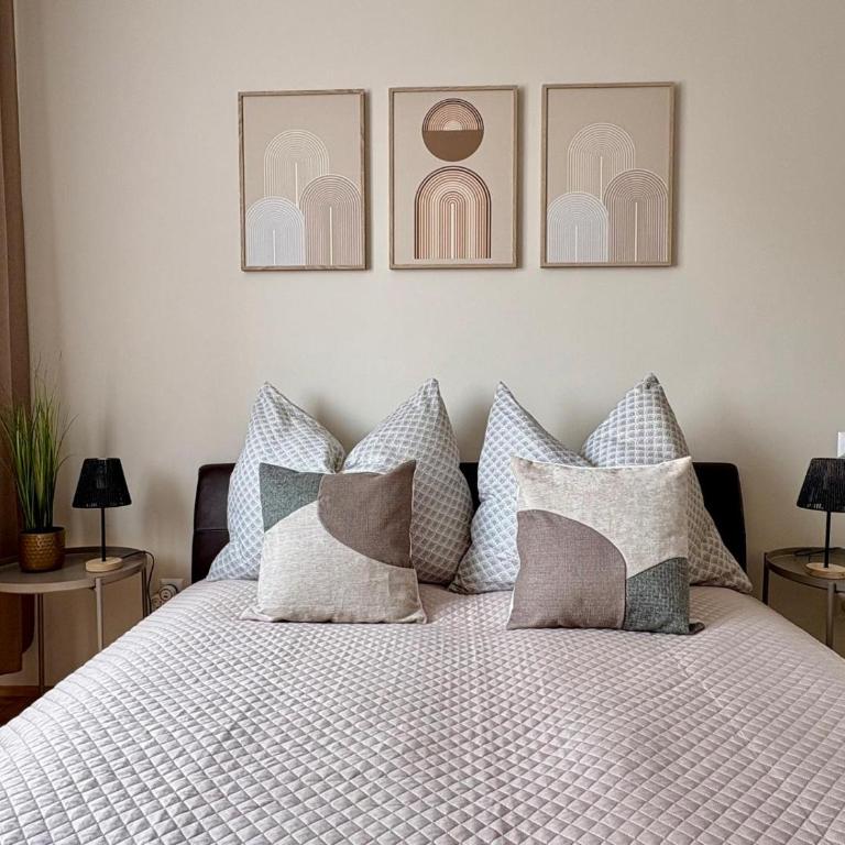 Fresh Apartment Upstairs & Free Parking - Apartamento de 1 dormitorio - 12
