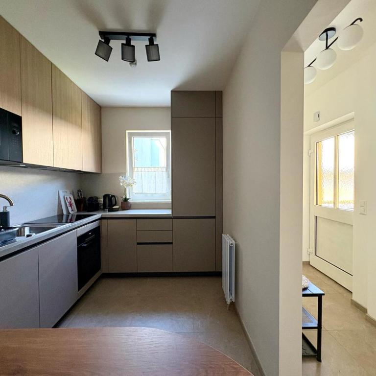 Fresh Apartment Upstairs & Free Parking - Apartamento de 1 dormitorio - 14