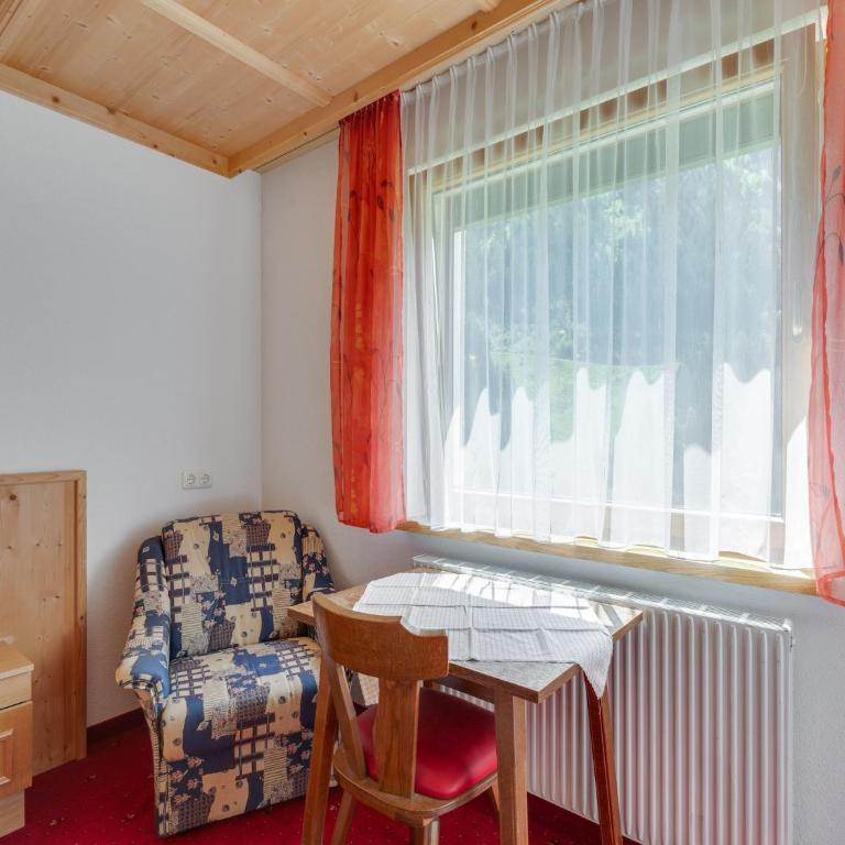 Apartment in Kappl near Ski Slopes - Apartment mit 3 Schlafzimmern - 11