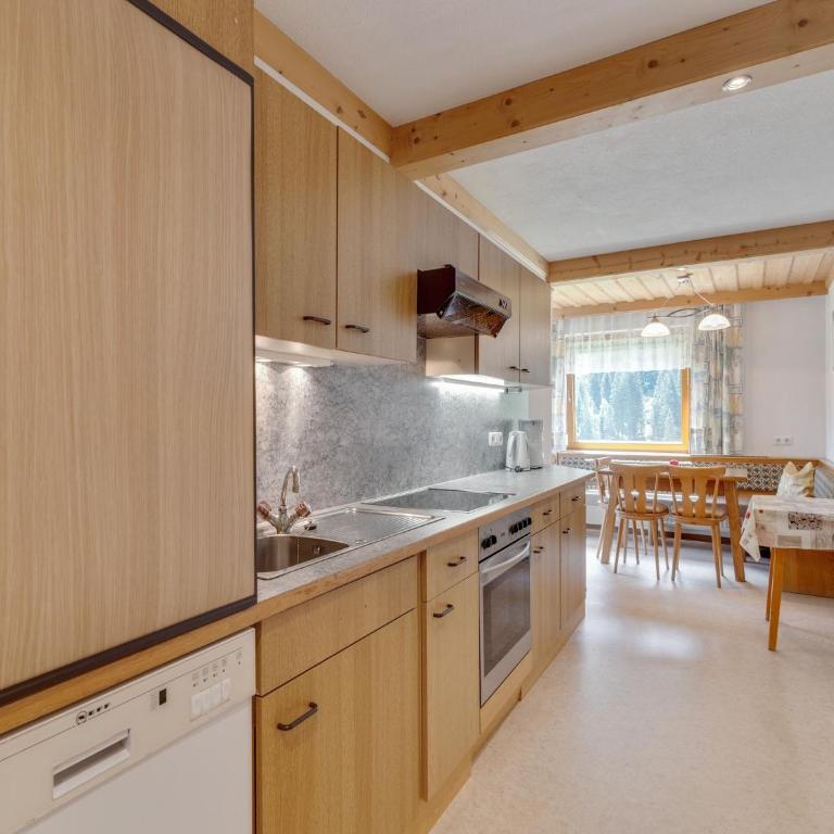 Apartment in Kappl near Ski Slopes - Apartment mit 3 Schlafzimmern - 13
