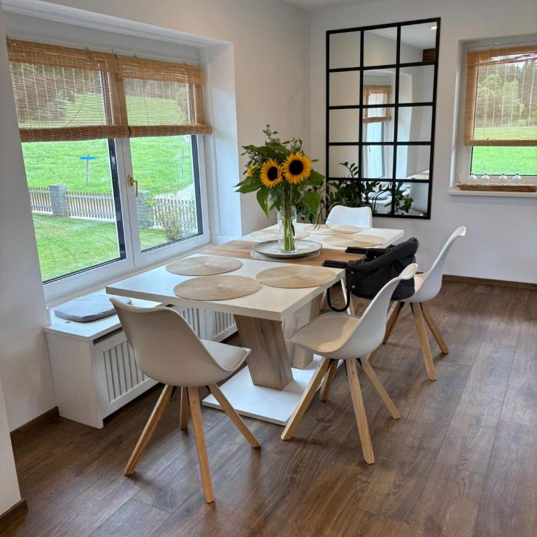 Einfamilienhaus in ruhiger Lage - Haus mit 2 Schlafzimmern - 4