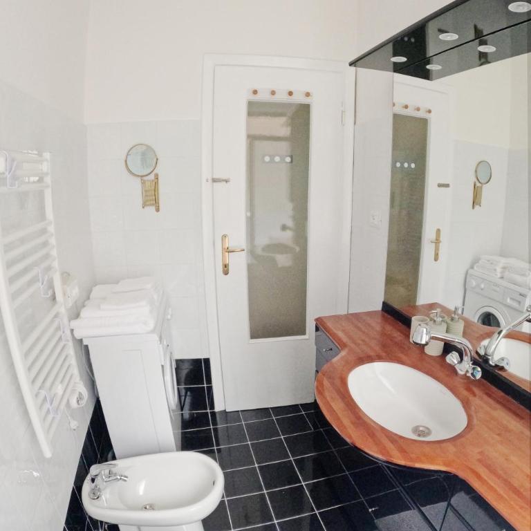 Casa Serendipity - Appartamento con 2 Camere da Letto e Balcone - 10