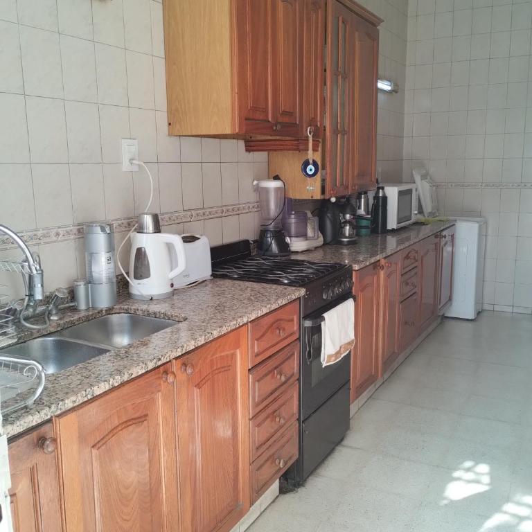 Toto - Vacation Home - 9