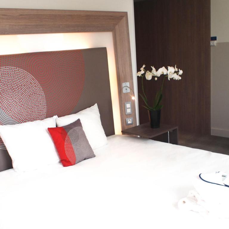Novotel SPA Rennes Centre Gare - 2 Chambres Adjacentes - 5