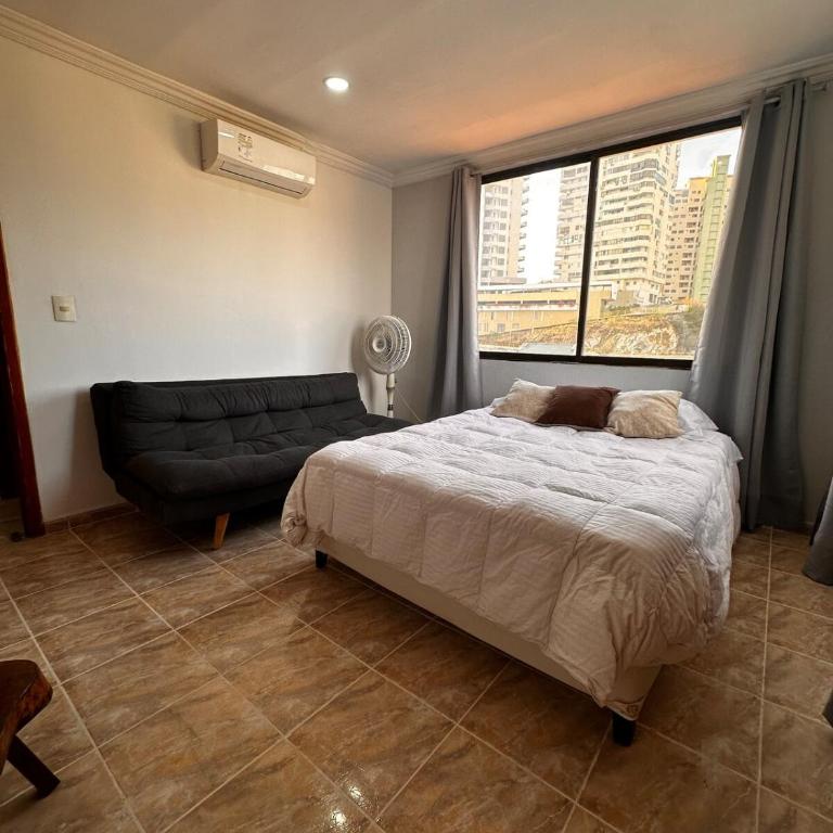Apartment 3 minutes from the beach - Two-Bedroom Apartment - 7