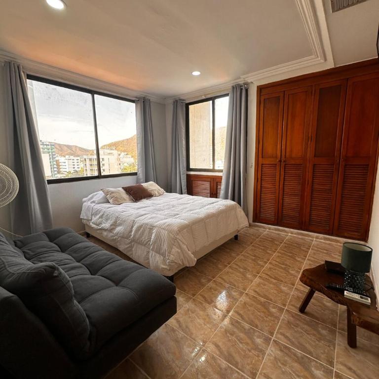 Apartment 3 minutes from the beach - Two-Bedroom Apartment - 23
