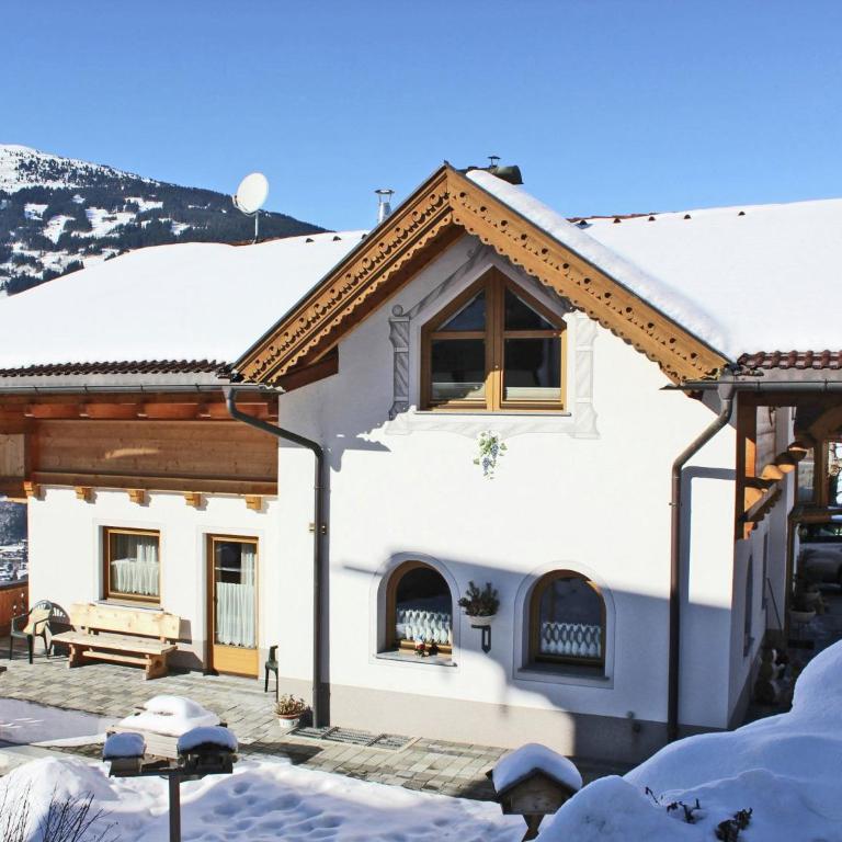 Apartment Zell am Ziller near Ski Arena - Two-Bedroom Apartment - 28