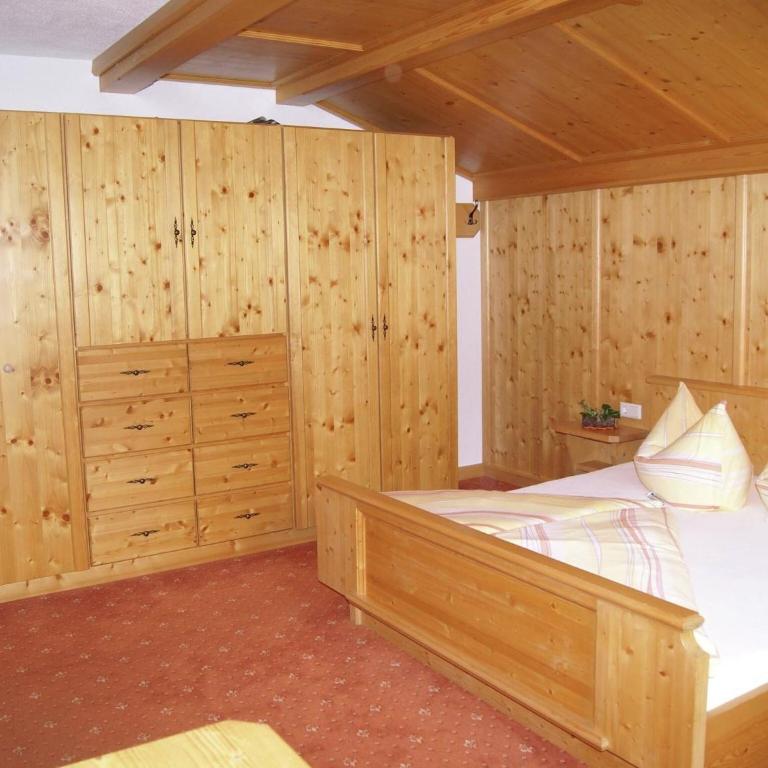 Apartment Zell am Ziller near Ski Arena - Two-Bedroom Apartment - 16