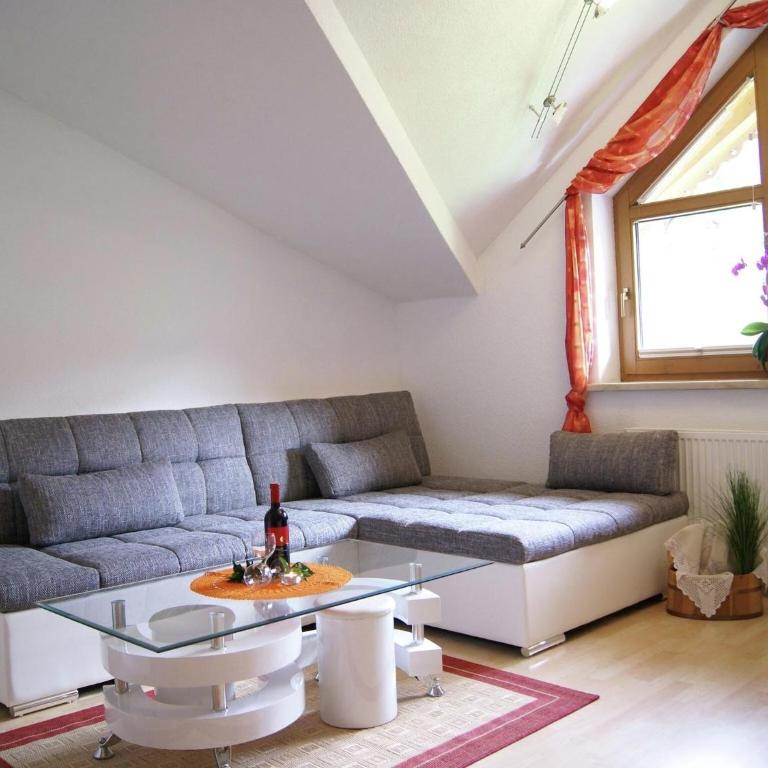 Apartment Zell am Ziller near Ski Arena - Two-Bedroom Apartment - 13