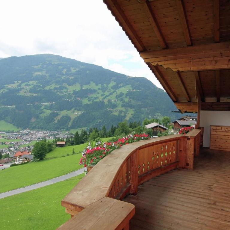 Apartment Zell am Ziller near Ski Arena - Two-Bedroom Apartment - 7