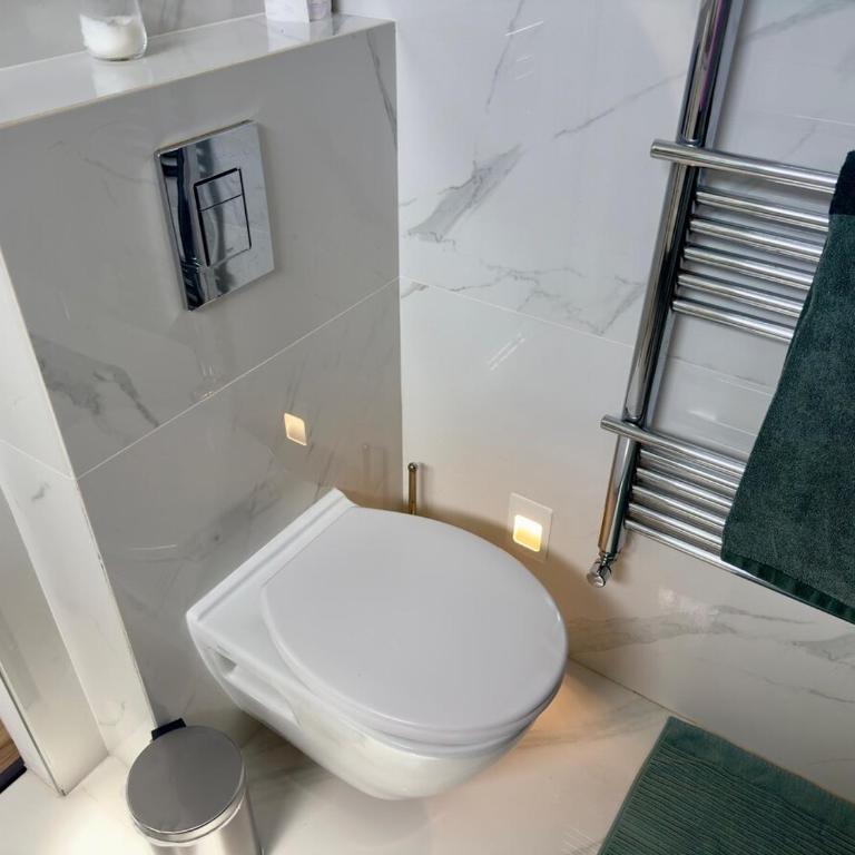 Sea view 4 people terrace 60 m & pool - Apartment mit 2 Schlafzimmern - 13