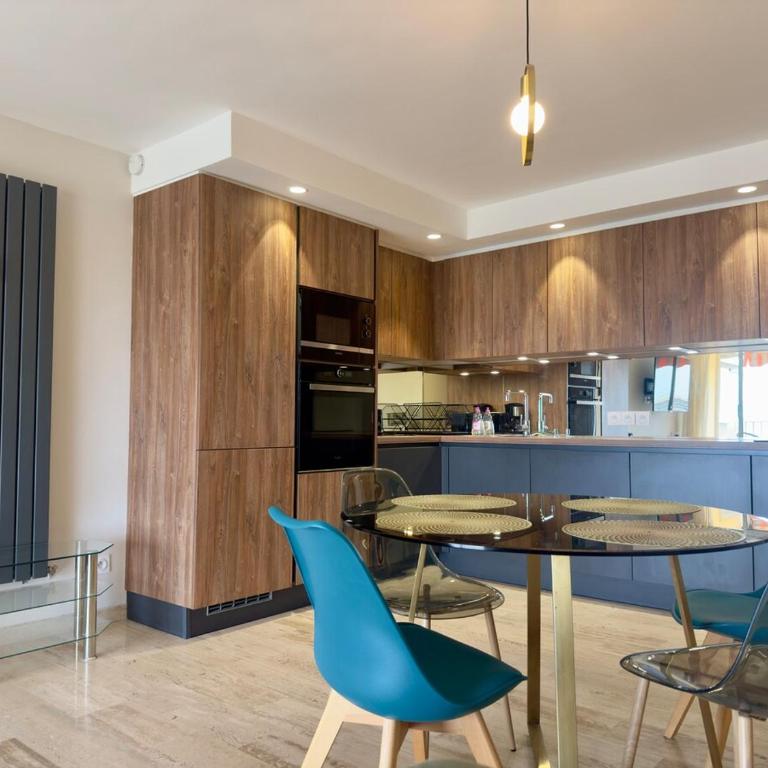 Sea view 4 people terrace 60 m & pool - Apartment mit 2 Schlafzimmern - 18