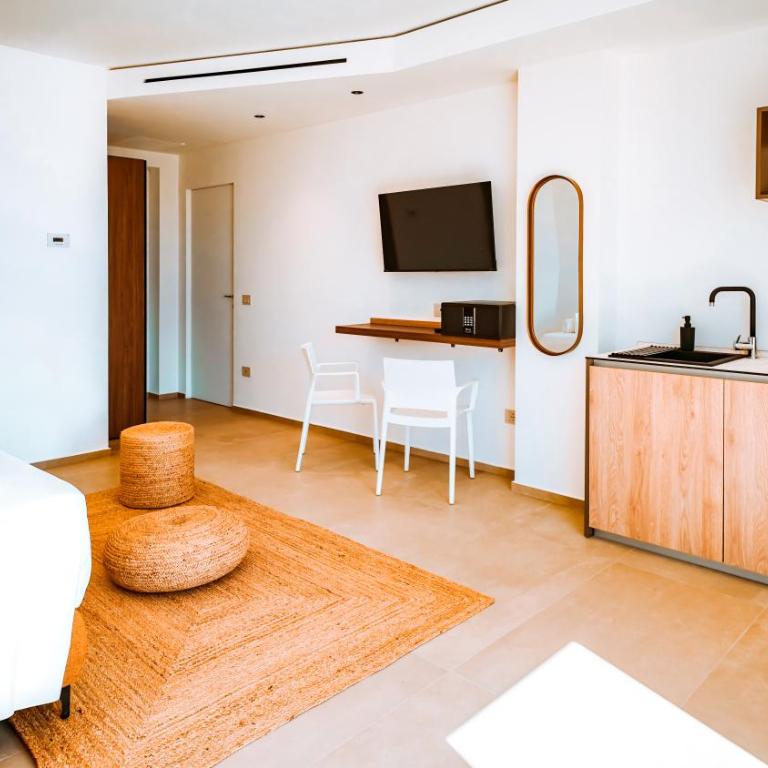 Dimora Cala Graziosa - King Studio with Sofa Bed - 1