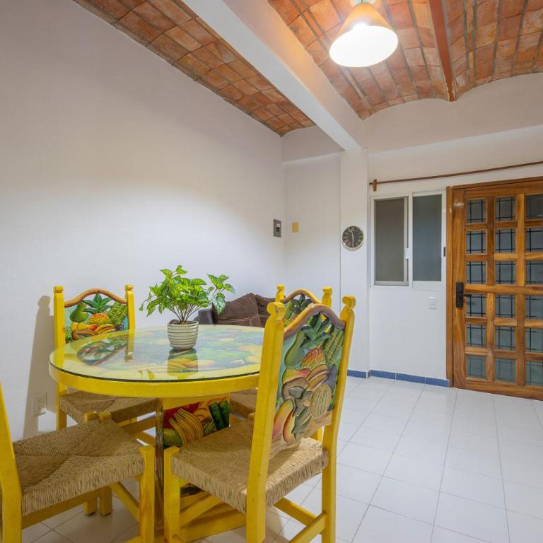 Casa Estela - Queen Room - 23