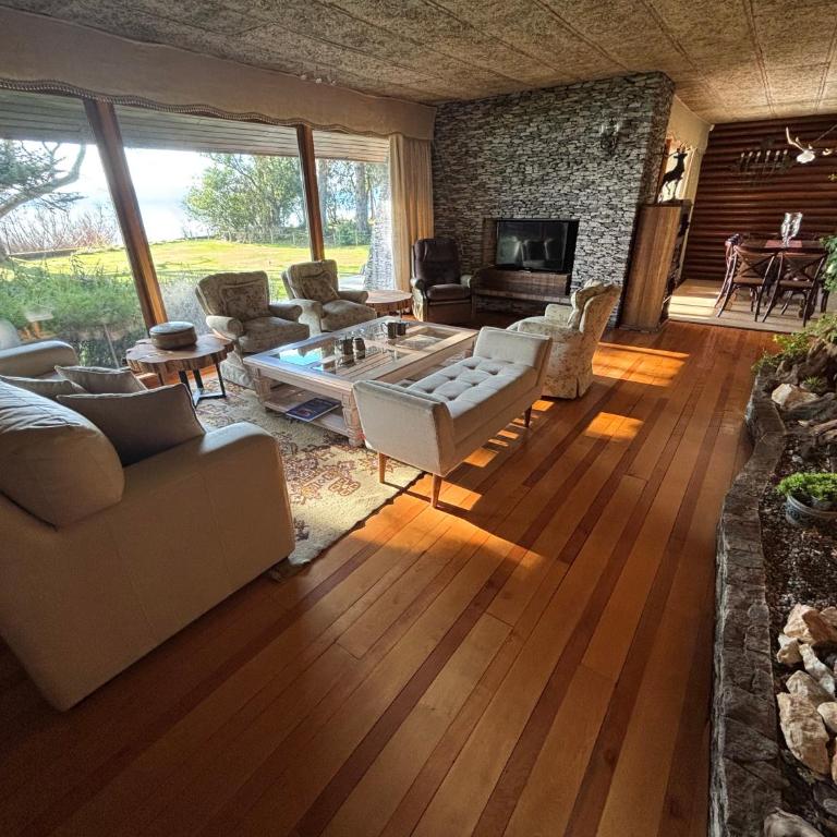 Casa a orilla del Lago Villarrica - Casa de 5 dormitorios - 25