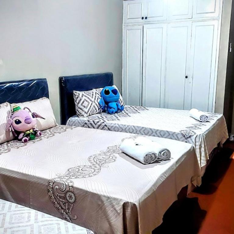 Encarnacion House - Three-Bedroom Vacation Home - 2