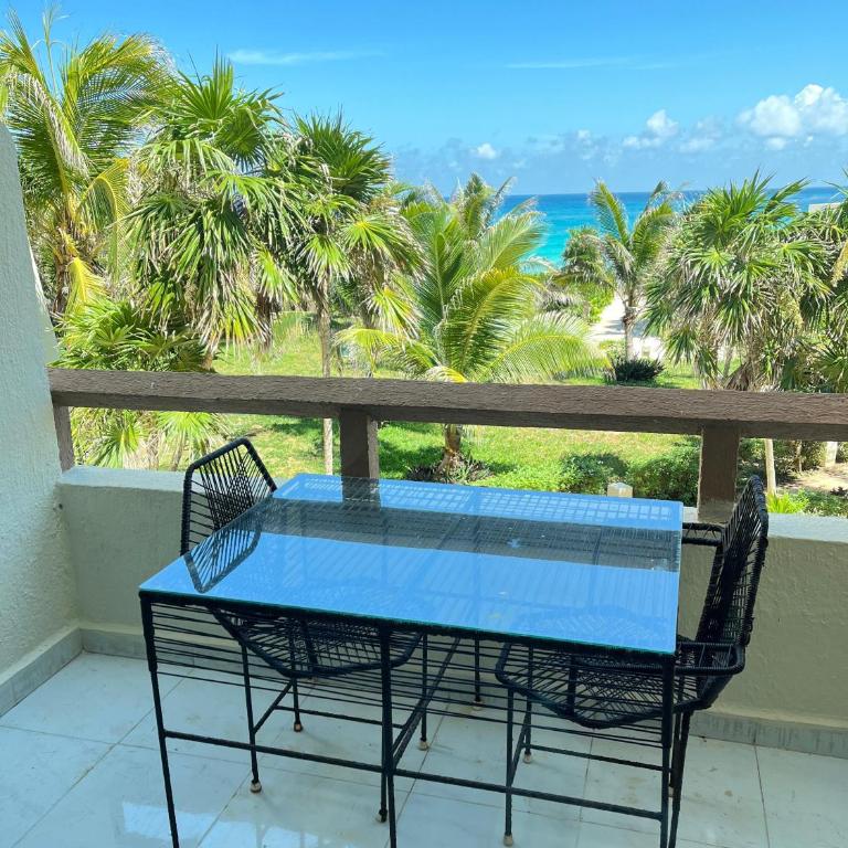 Front Beach Studio - Twin Room with Sea and Garden View - 6